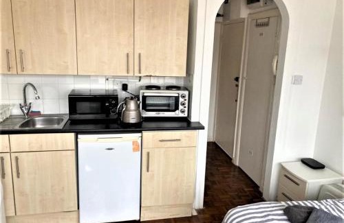 Bayswater Apartment | Bright & Modern Studio flat in Paddington - Zone 1