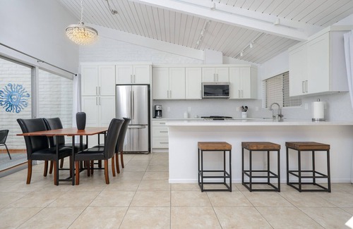Carlsbad Condo | Bright One Level Condo in La Costa