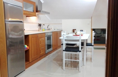 O Rosal Apartment | Bright penthouse in El Baixo Miño