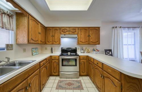 Pharr House | Bright Pharr Getaway Spacious Family Home w Garage and WiFi
