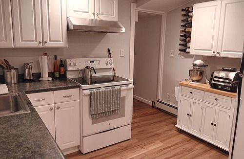 Dalton Apartment | Bright, relaxing 2-story built in 1843, with WiFi & smart TVs in charming Dalton