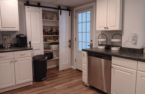 Dalton Apartment | Bright, relaxing 2-story built in 1843, with WiFi & smart TVs in charming Dalton