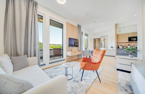 Rosenheim Apartment | BRIGHT - Rosenheim Aicherpark