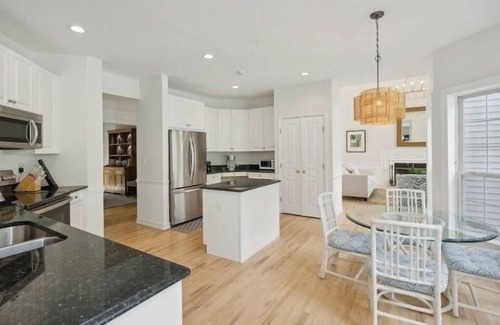 Westhampton House | Bright & Spacious Hamptons Home with Amazing Pool! No VRBO Fees!