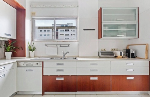 Benfica Apartment | Bright & Spacious Three-Bed Apartment in Lisbon