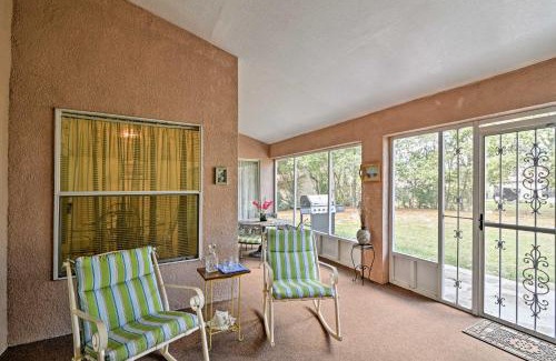 Spring Hill House | Bright Spring Hill Home 5 Mi to Weeki Wachee Park