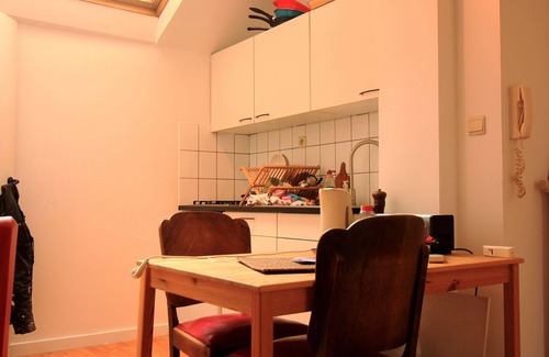 Helmet House | Bright studio near Zaventem airport