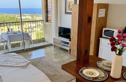 Marine de Saint Ambroggio Apartment | Bright studio with sea view - Parking included