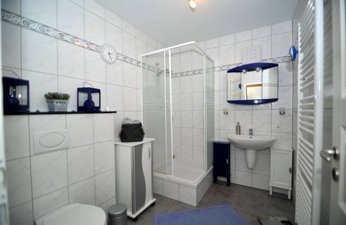 Bad Breisig Apartment | Brightly furnished non-smoking apartment in a quiet location
