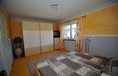 Bad Breisig Apartment | Brightly furnished non-smoking apartment in a quiet location
