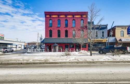 Olean Apartment | Bring a Pet Historic Downtown Olean Apartment