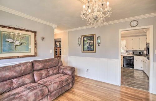 Bristol House | Bristol Retreat with Creek Access 2 Mi to Dtwn