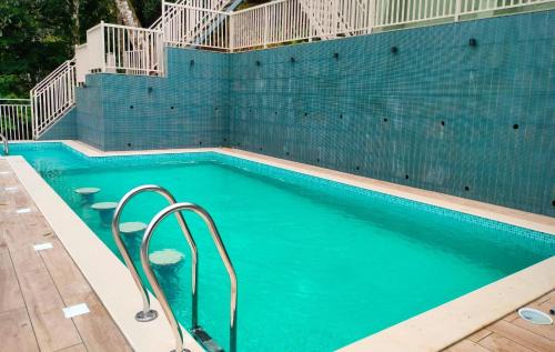 Anachal Resort | British County Resorts