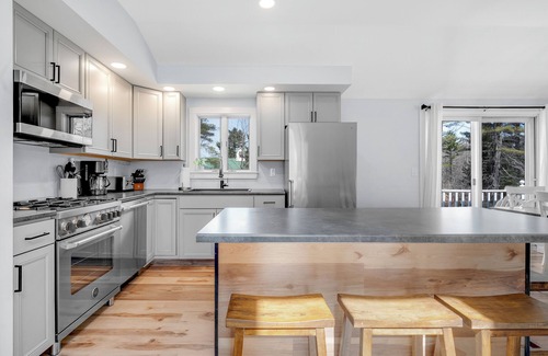 Bethel Apartment | Broad Street 4 | Spruce Apartment