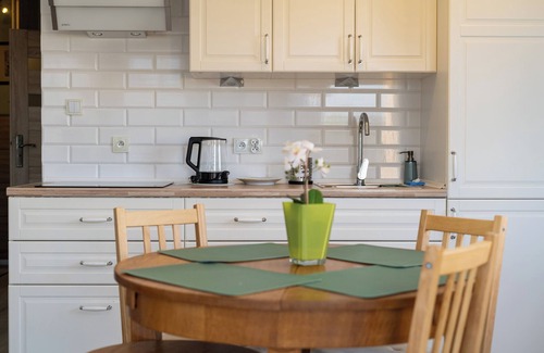 Pradnik Bialy Apartment | Bronowice Homely Studio