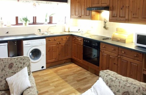 Gillingham Cottage | BROOK COTTAGE, pet friendly, with a garden in Milton On Stour