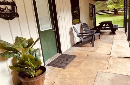 South Bloomingville House | Brookside Cabin