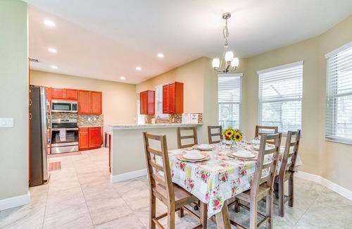 Brooksville House | Brooksville Home ~ 5 Mi to Weeki Wachee Springs!