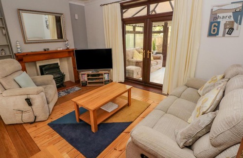 Mumbles House | Brookvale Road