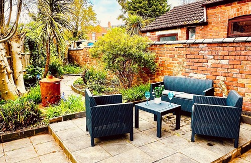 Coventry House | Broomfield Place Coventry 4 Double Bedroom Property