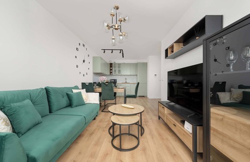 Srodmiescie Apartment | Browary Wroclawskie 248 Apartment with a View