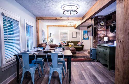 Nashville House | Brown County Cottage