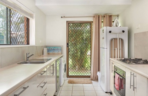 Brunswick Heads Apartment | BRUNSWICK PALMS 1, TOP NOTCH