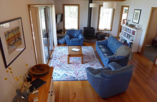 Dennes Point House | Bruny Island Breakaway