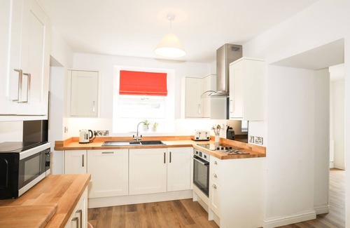 Llanrug Cottage | Bryn Afon Farm