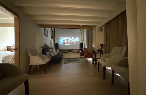 Zhubei Hostel | BS b&b斑光燦爛 月租