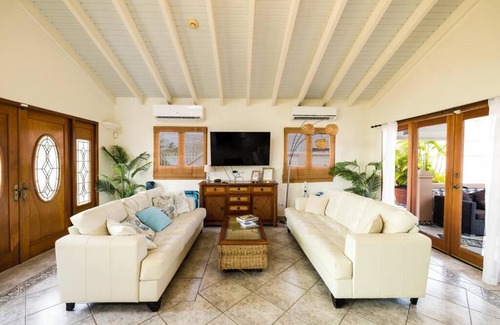 Palm Beach Villa | Bubali Villa - Just a 2-minute drive to Eagle Beach
