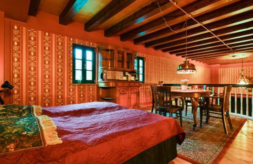 Altlandsberg House | Buchholz Saloon