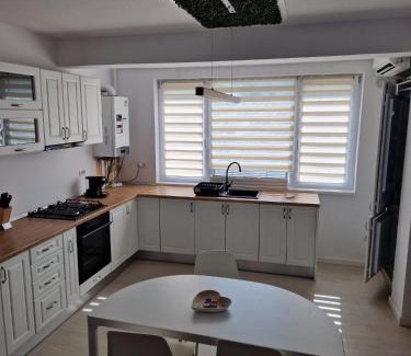 Iasi Apartment | Bucium Hills Retreat