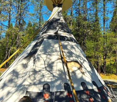 Cave Junction Other | Buck And Does Tipi - 20' - Sleeps Up To 4