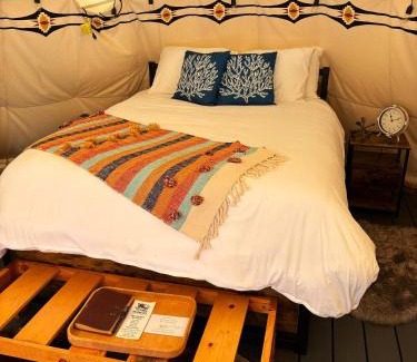 Cave Junction Other | Buck And Does Tipi - 20' - Sleeps Up To 4