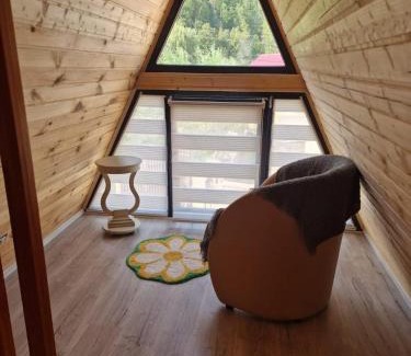 Sucevita Ski Chalet | Bucovina-A-FrameHouse-HotTub-Fireplace-Patio-WiFi