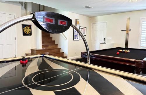 Highland Hills House | Buddha Gem, Central 6 Bed Room Luxury Home with Pool Hot Tub Game Room and much more