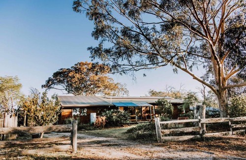 Budgee Budgee House | Budgee Budgee Farm - 33 Acres of Pure Bliss