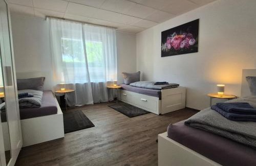 Wabe-Schunter-Beberbach Apartment | Budget Base Apartment