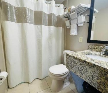 United Central Hotel | Budget Inn - St. Petersburg