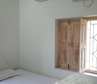 Bodh Gaya House | Budha ashram guest house