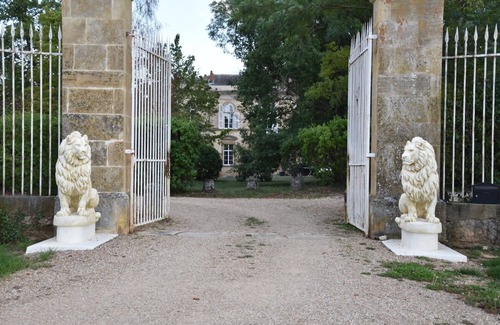 Saint-Germain-Lembron House | buffevent domain