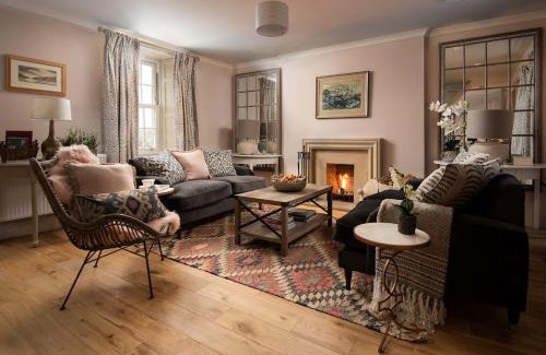 Leitholm House | Bughtrig Cottage