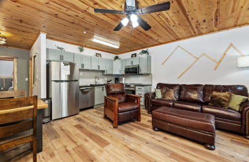Fall River Estates Apartment | Bugle Pointe B12 by Estes Park Condos