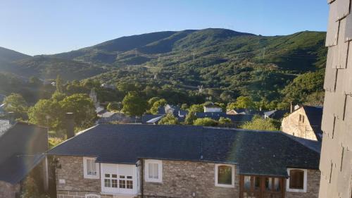 Lubian Apartment | Buhardilla Cesar