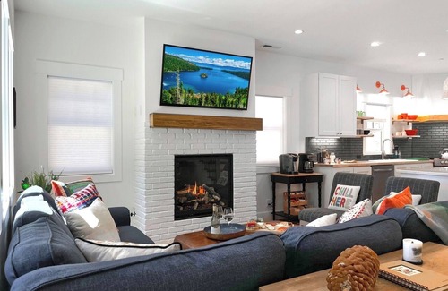Kings Beach House | Build memories in the heart of Kings Beach!
