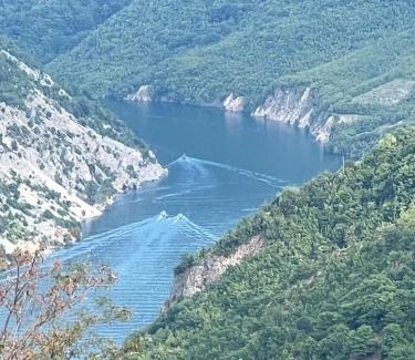 Kukes County Bed & Breakfast | Bujtina Merturi