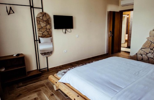 Diber Hotel | Bujtina Oxhaku