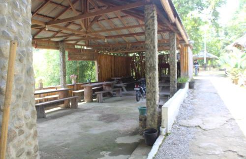 Bohorok House | Bukit Lawang Backpacker JungleTrekking Only Booking with us