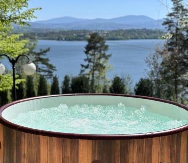 Tresna Ski Chalet | BUKOWA Jezioro Żywieckie Beskid Żywiecki Śląski Sauna Jacuzzi Kominek Morsowanie Tresna Żywiec Szczyrk